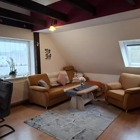 Karlotta Apartment